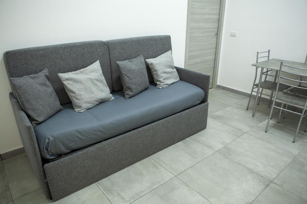 Na' Stanza In Piazza Apartment Наполи Екстериор снимка